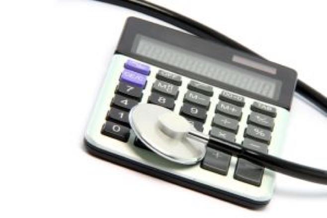 1004851_calculator_stethoscope.jpg